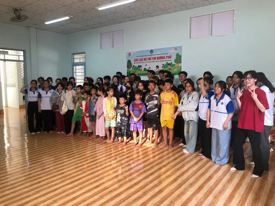 Ngày đầu tháng mới của các em CLB Trẻ em đường phố (ảnh 1/1)